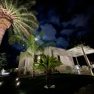 villa-almyra.sicilyhotelsitaly.net/