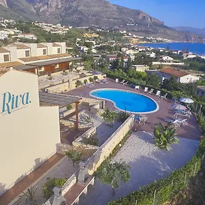 riva-sea-apartments.sicilyhotelsitaly.net/